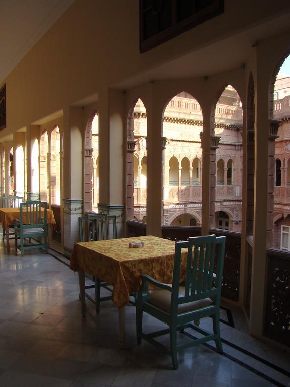 Bhanwar Niwas Hotel Bikaner Bagian luar foto